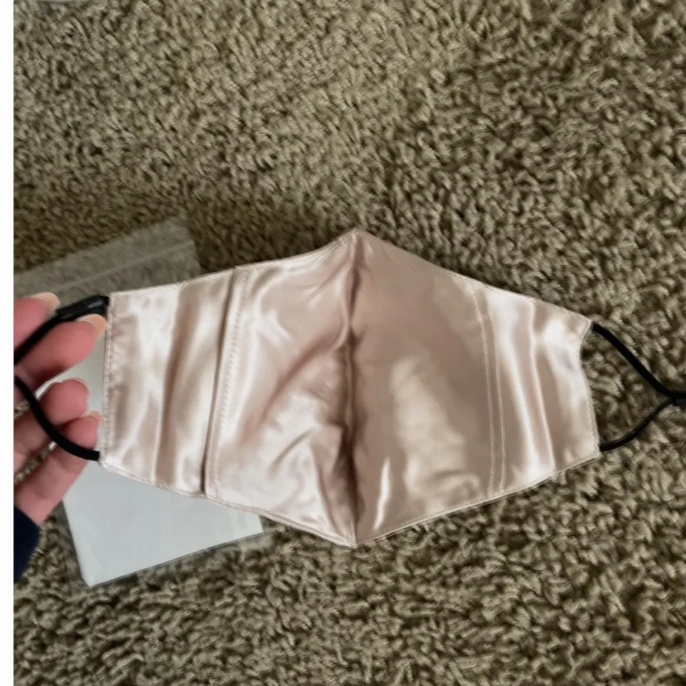 Silk face mask NWT